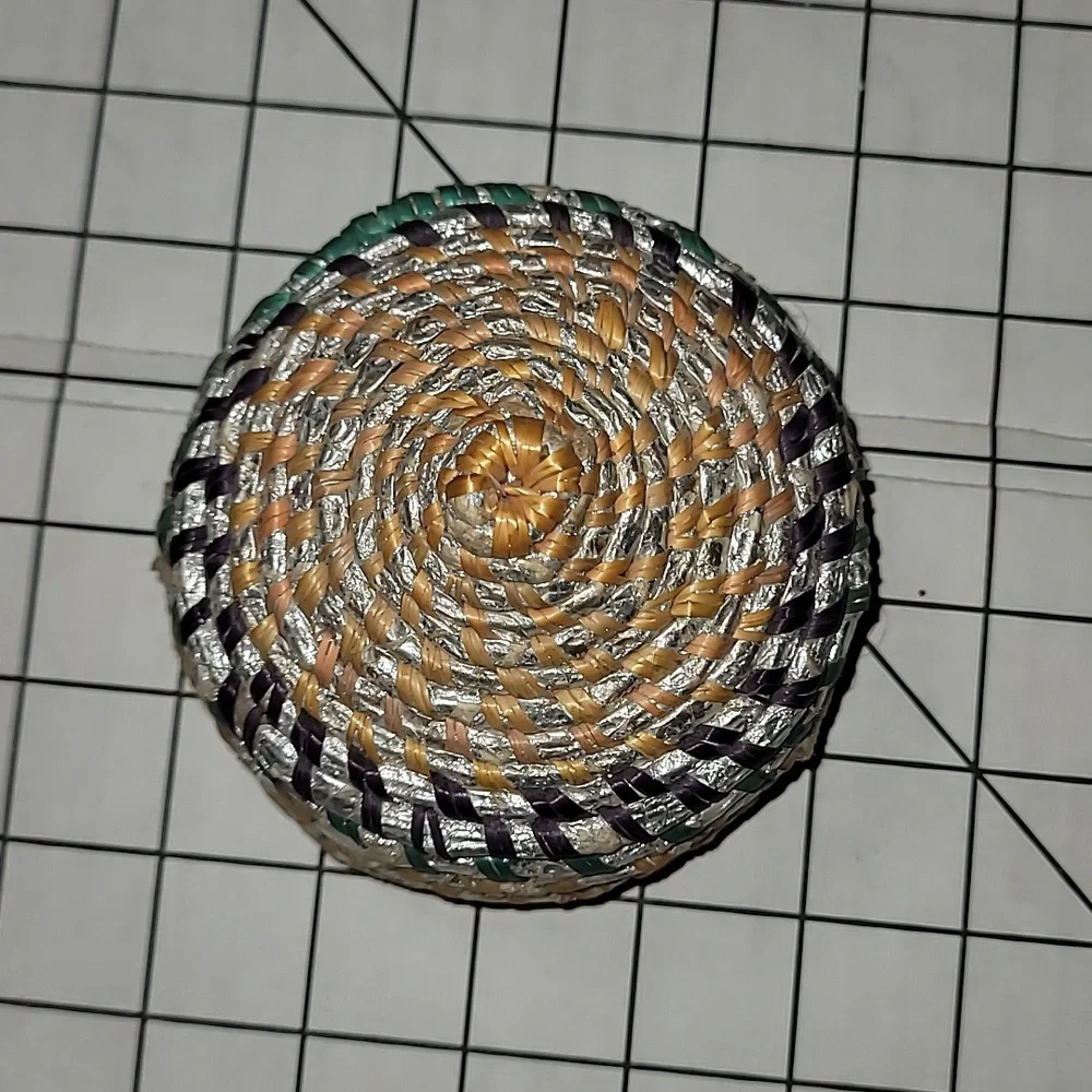 Gullah‎ Style Small Handmade Coiled Basket and Lid Vintage from Uganda